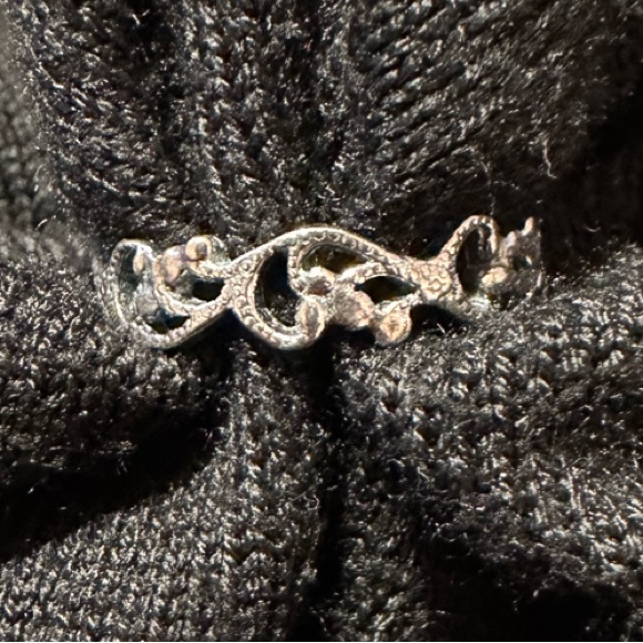 Jewelry - Sterling Silver Filigree Ring